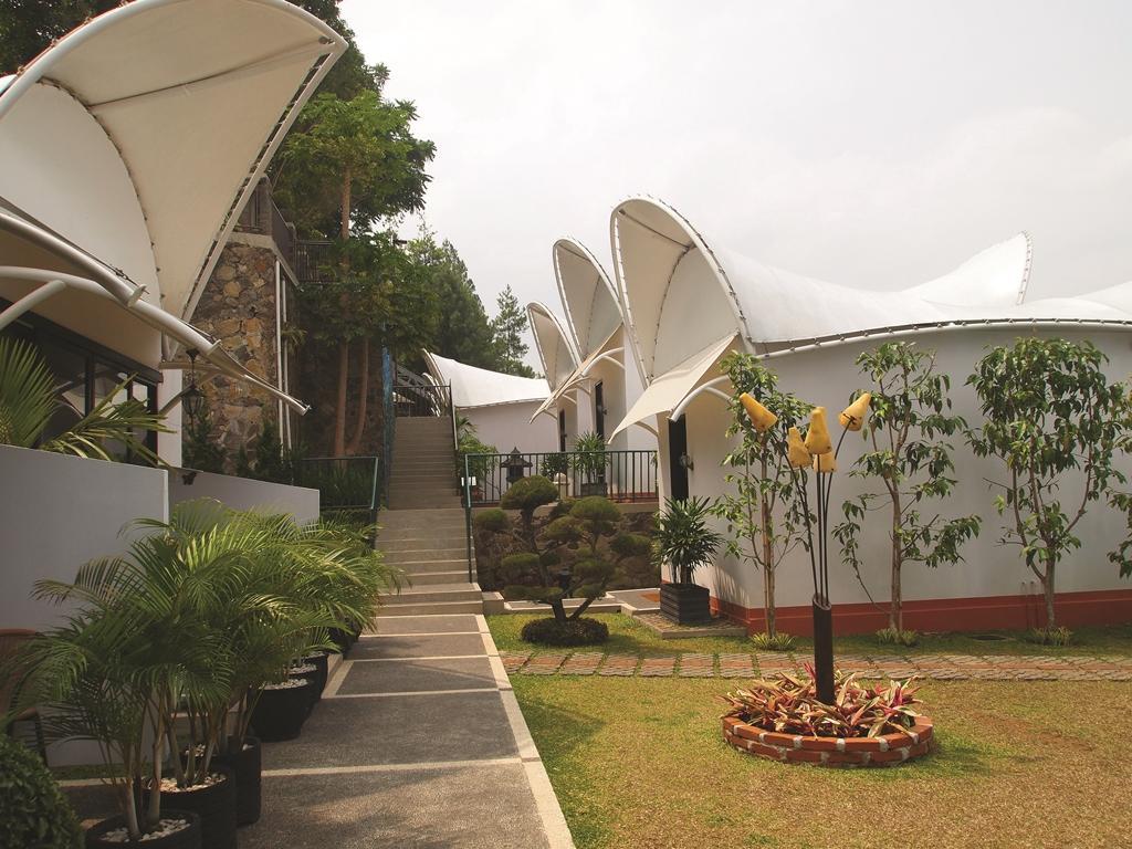 The Valley Resort Hotel Cimenyan 외부 사진